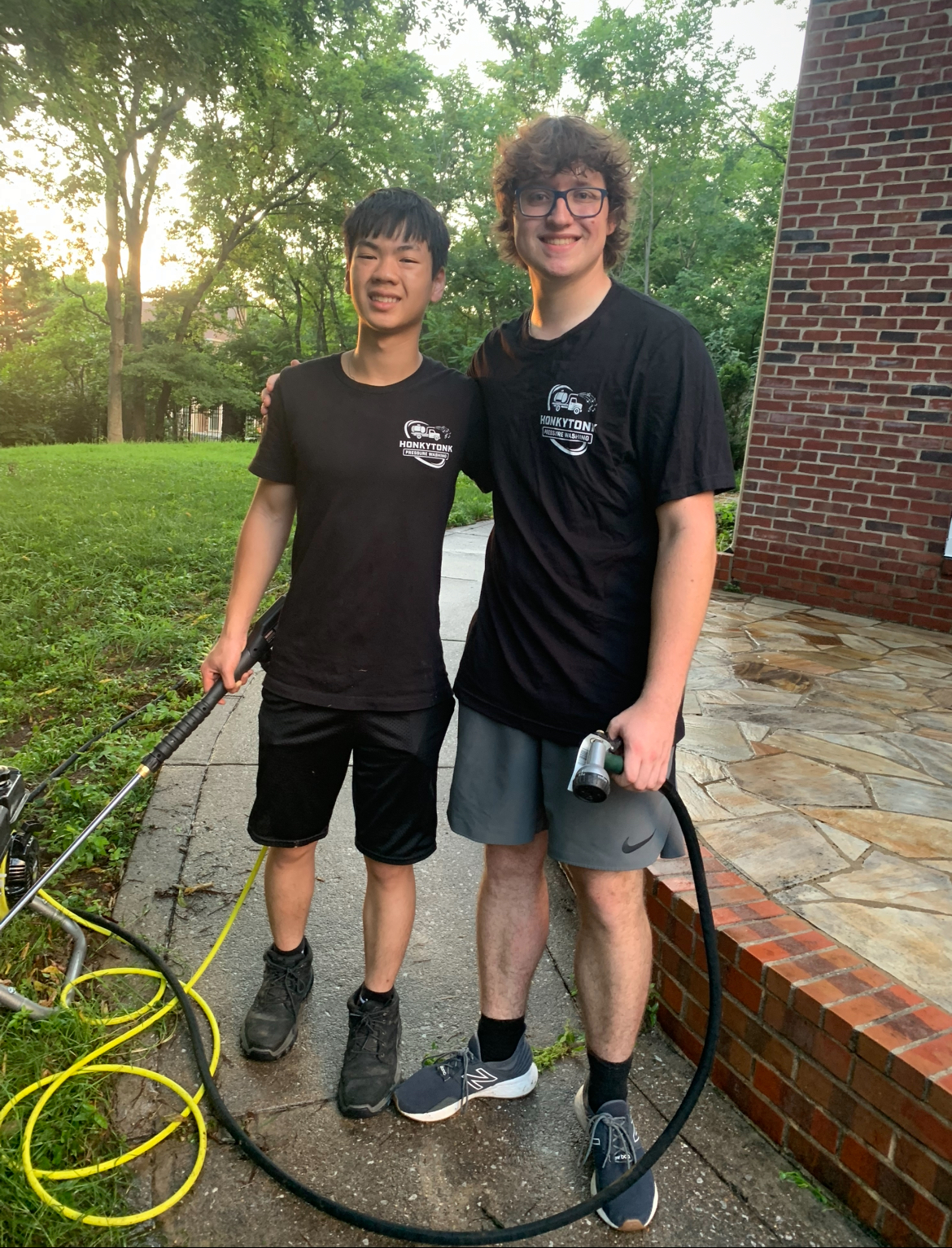Honky Tonk Pressure Washing team on the job